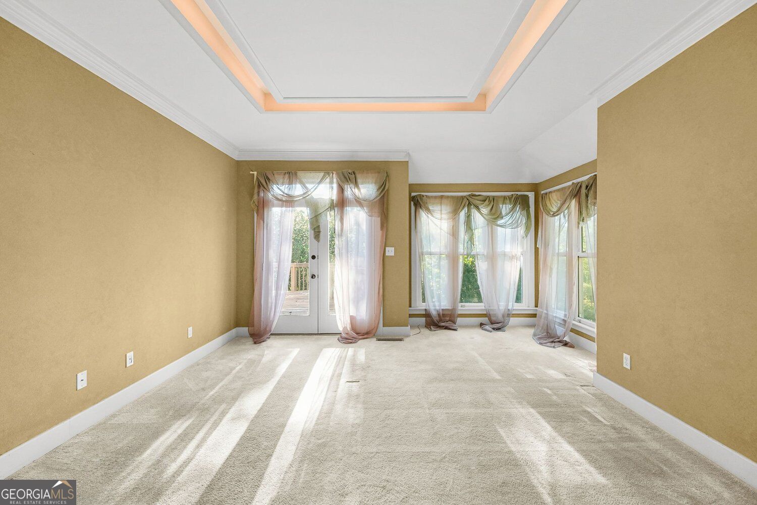 221 Hawick Lane