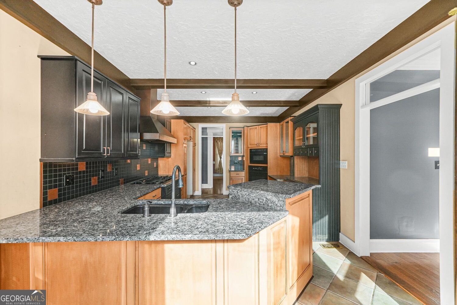 221 Hawick Lane