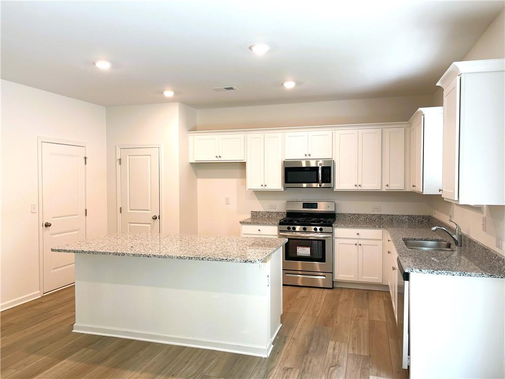 290 Rivulet Dr