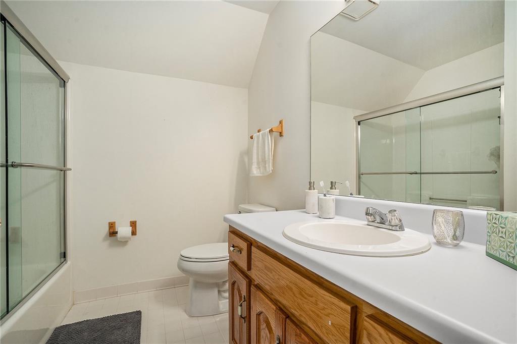 4743 Waverly Walk