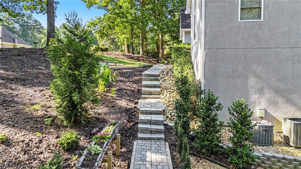 4743 Waverly Walk