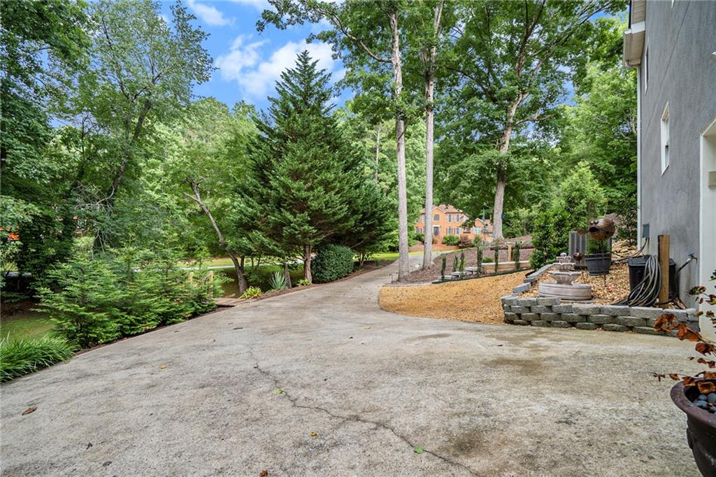 4743 Waverly Walk