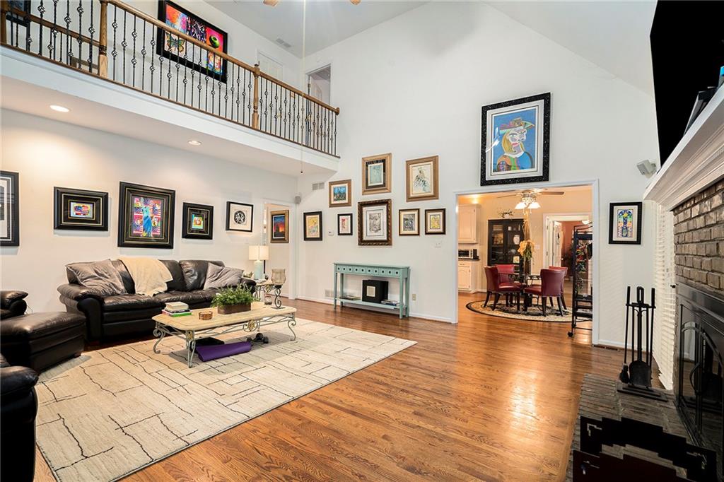 4743 Waverly Walk