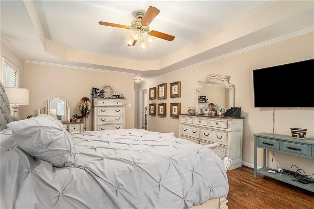 4743 Waverly Walk