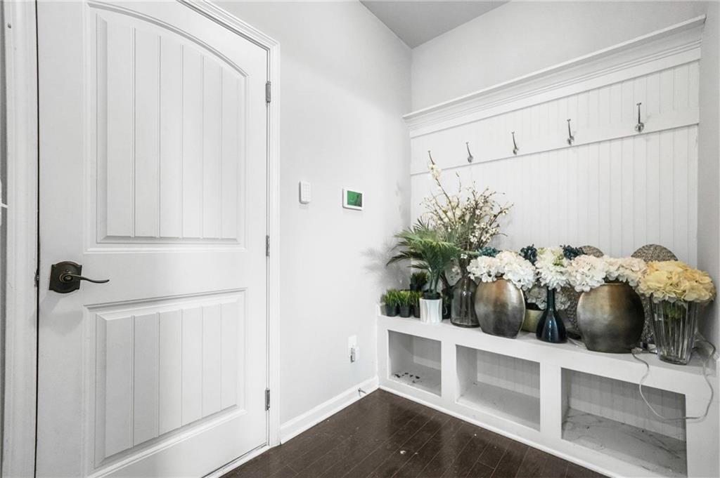 200 Cherokee Reserve Cir