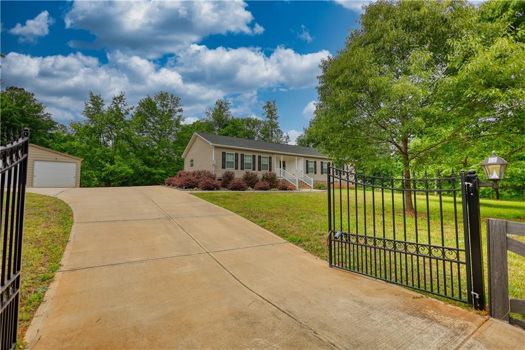 1021 Pintail Lane