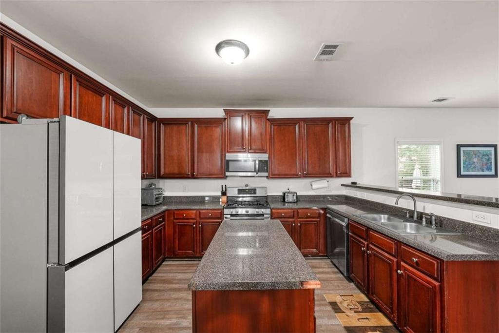 19 Laurelcrest Ln