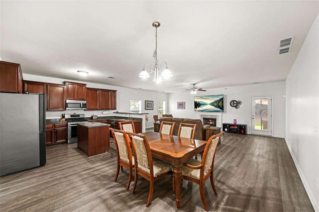19 Laurelcrest Ln