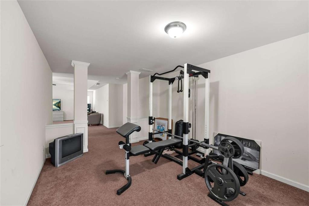 19 Laurelcrest Ln