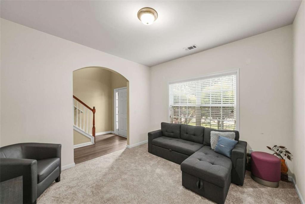 19 Laurelcrest Ln