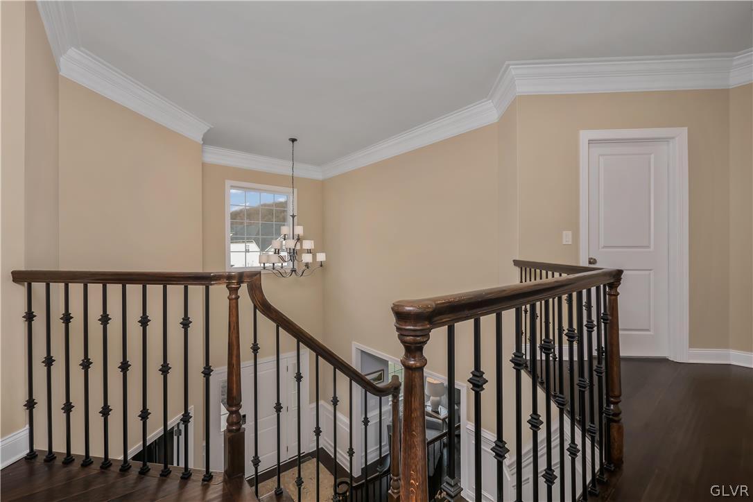 1876 Bellflower Lane