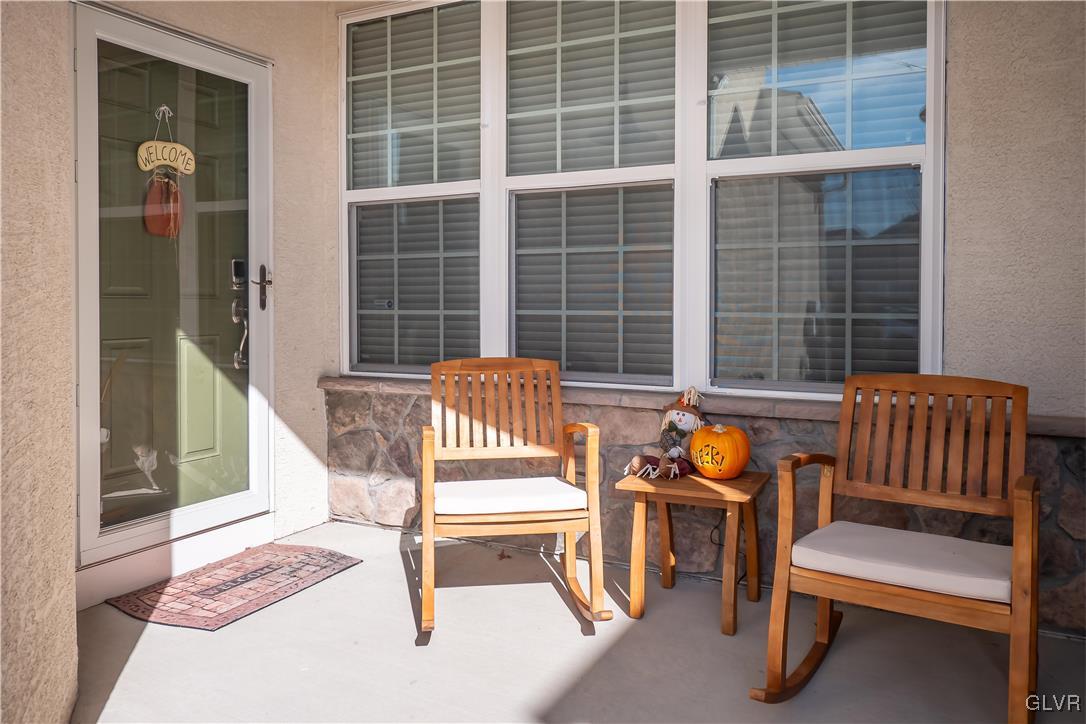 6125 Delaware Crossing