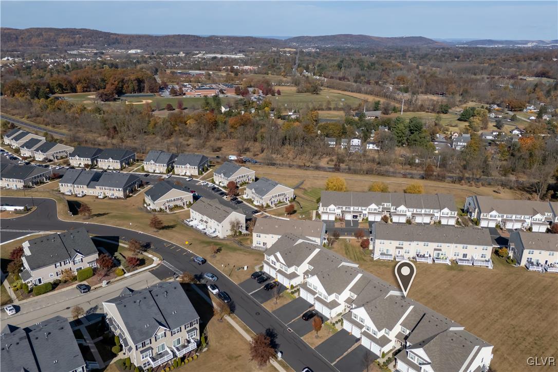 6125 Delaware Crossing