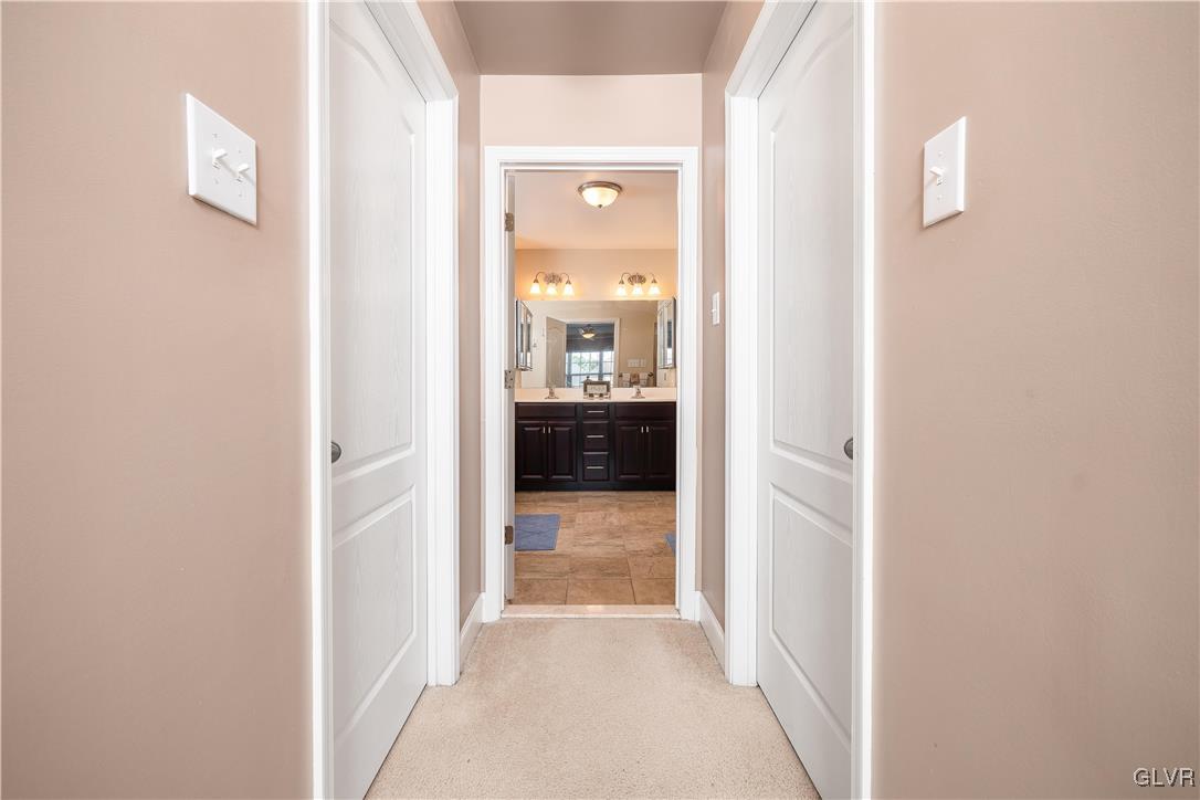 6125 Delaware Crossing