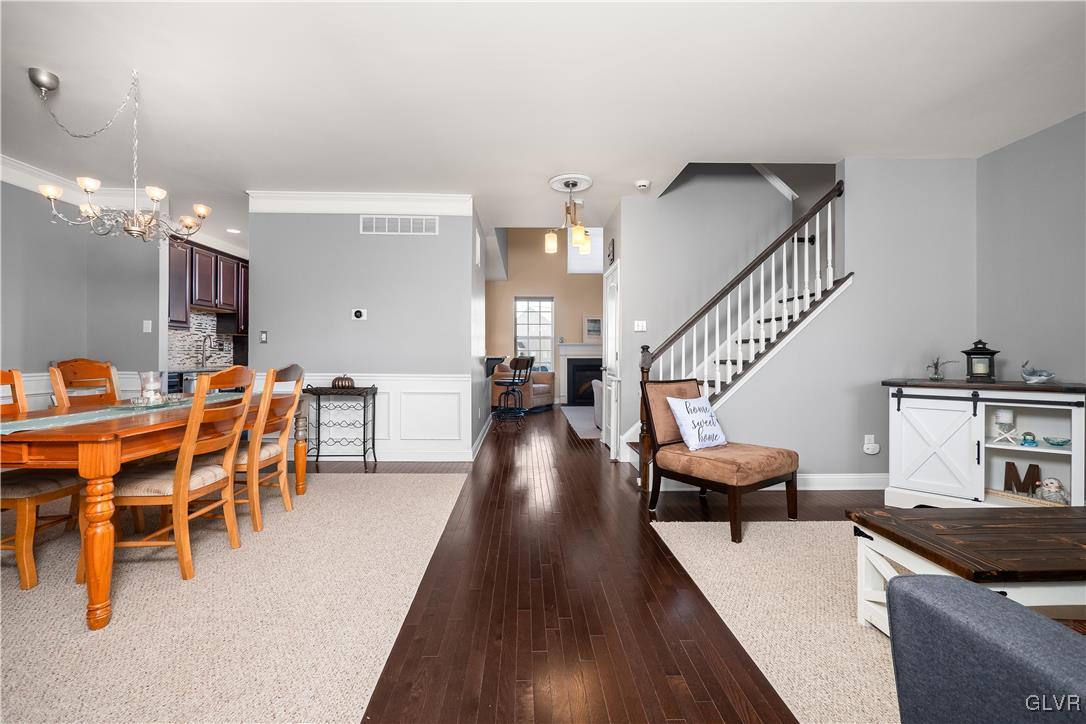 6125 Delaware Crossing