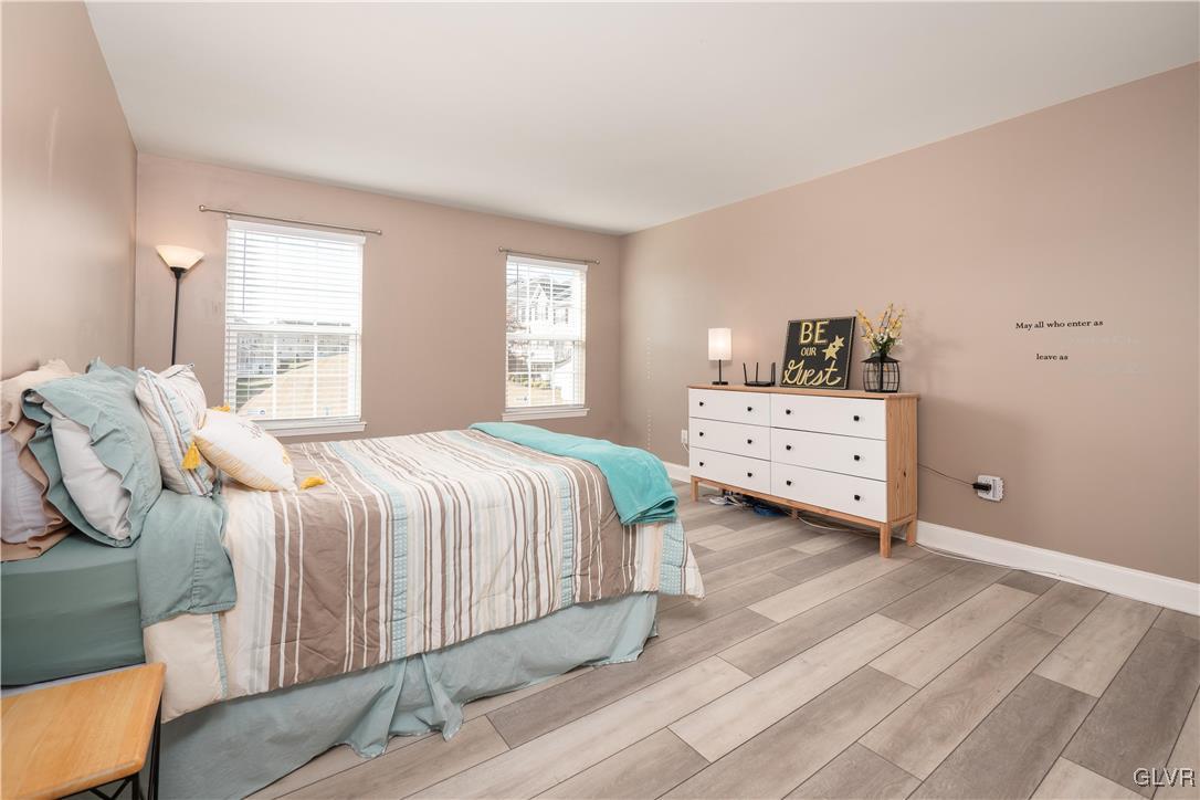 6125 Delaware Crossing