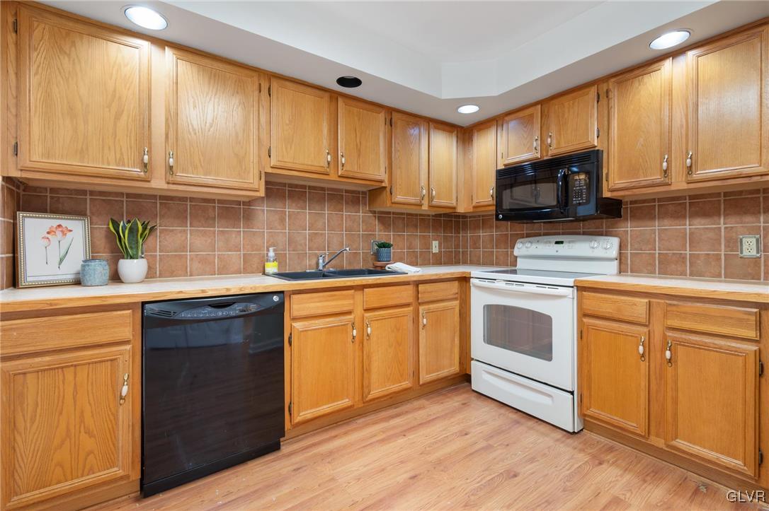 2335 Fox Meadow Drive