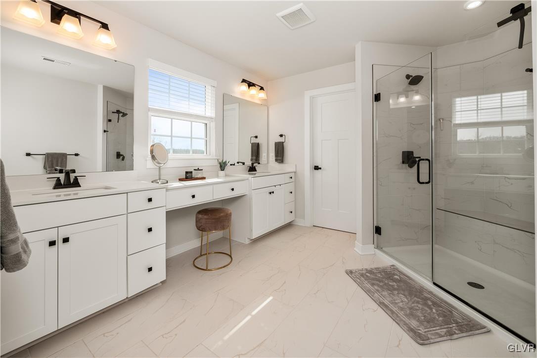 3120 Hawk Valley Court