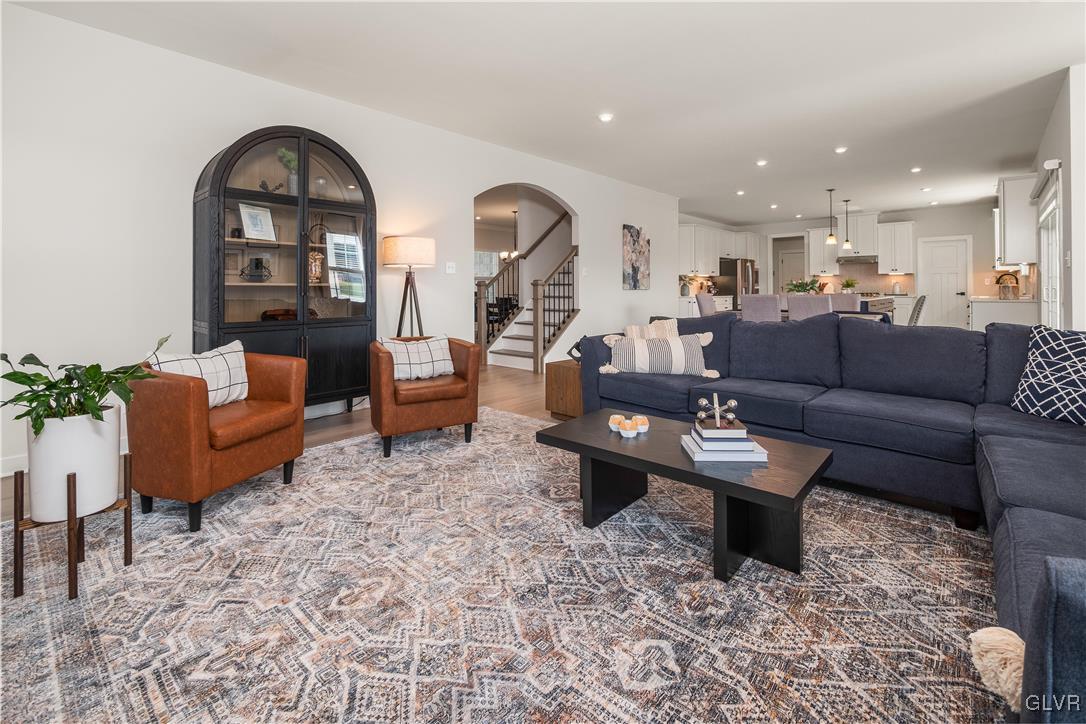 3120 Hawk Valley Court