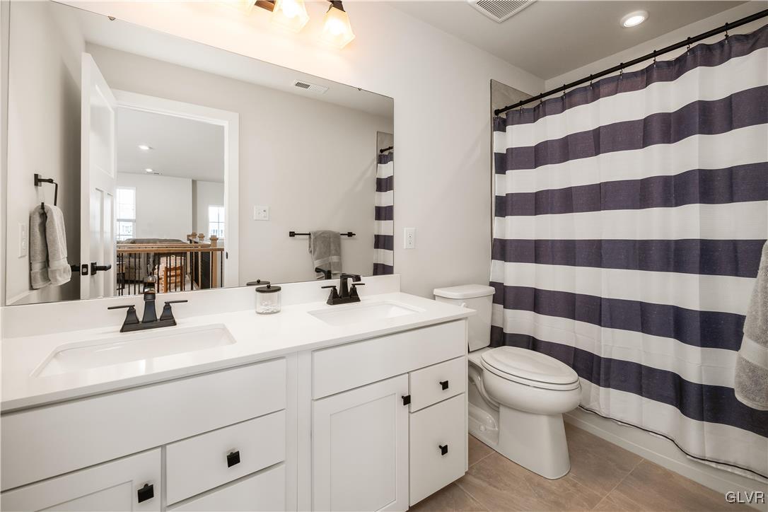 3120 Hawk Valley Court