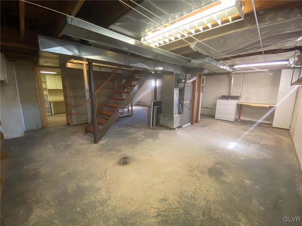 903 Magnolia Road