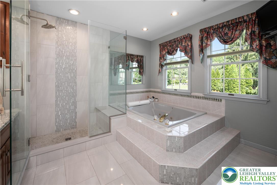 1224 Highland Drive