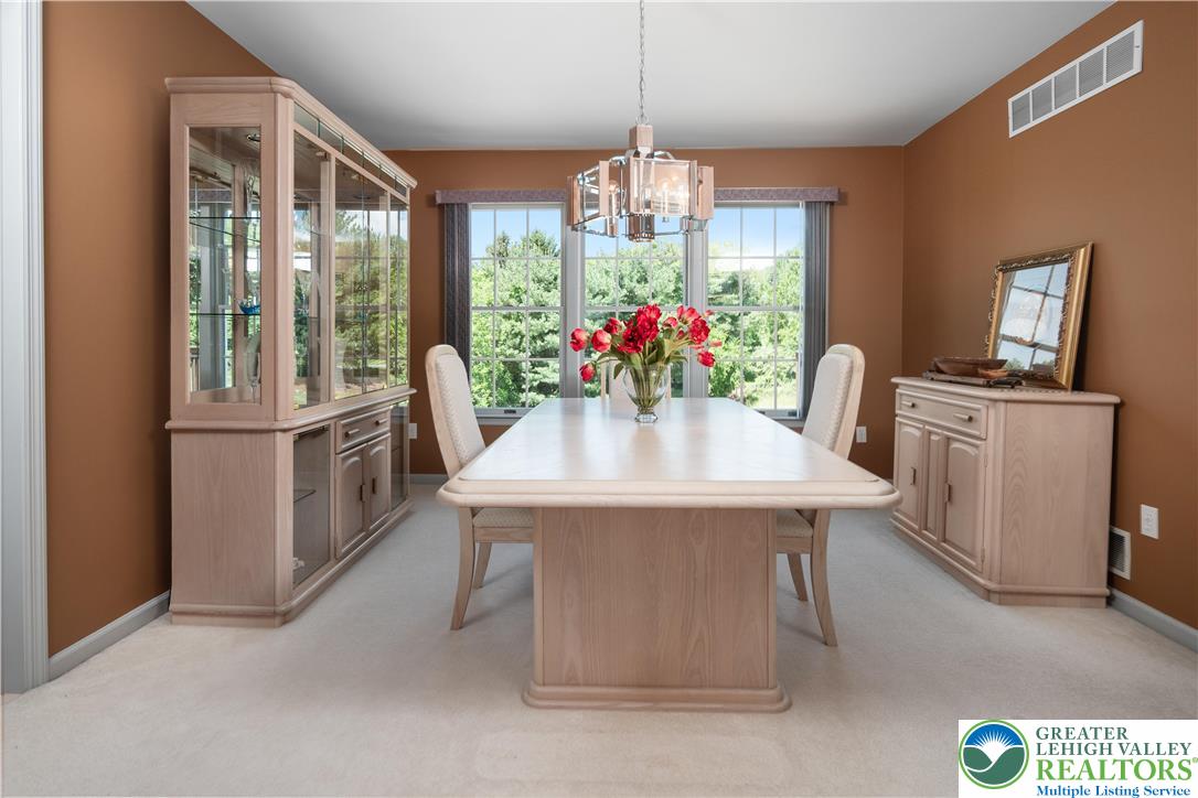 1224 Highland Drive
