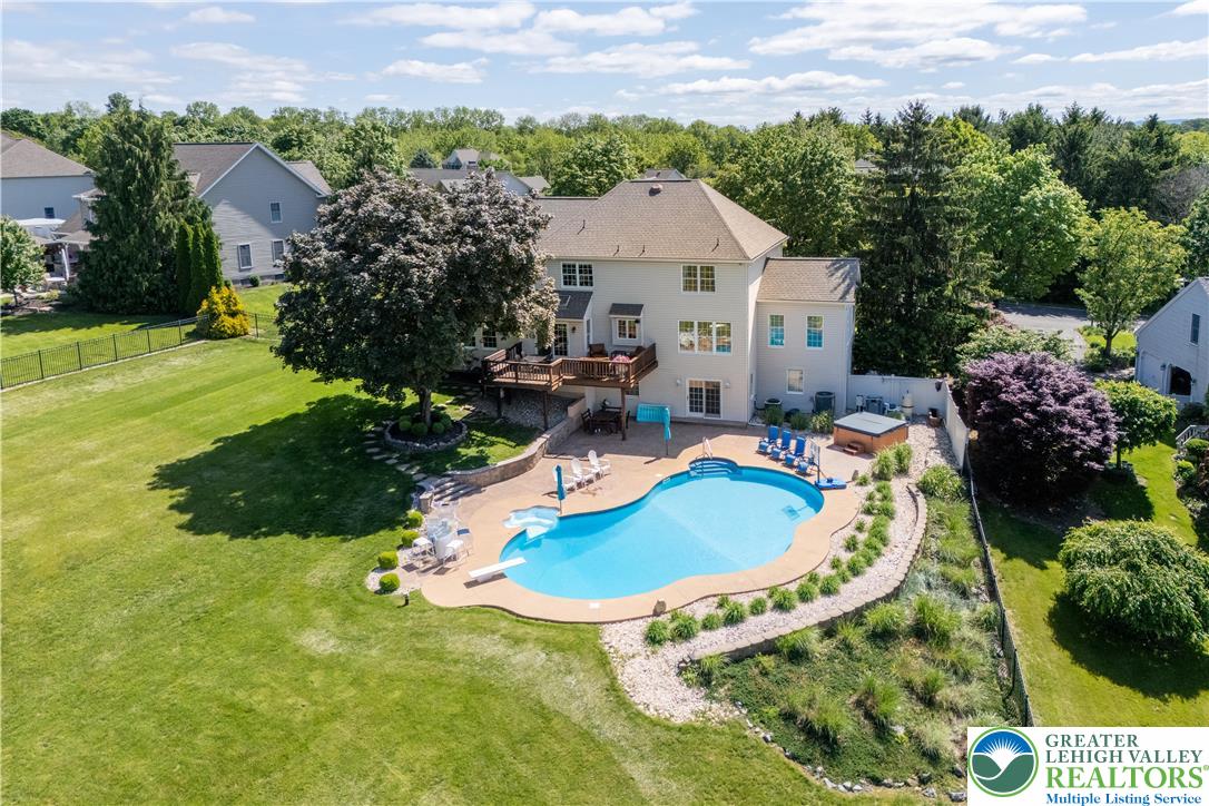 1224 Highland Drive