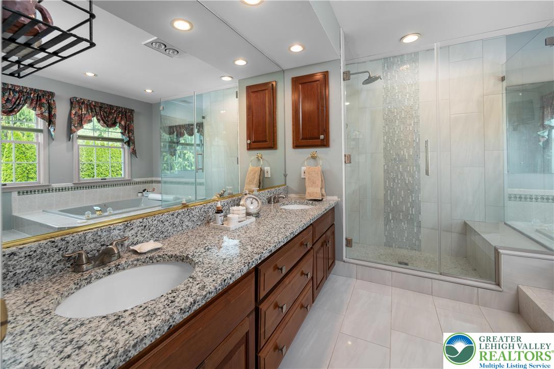 1224 Highland Drive
