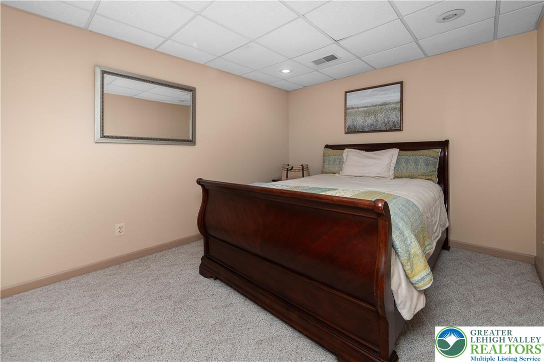 1224 Highland Drive