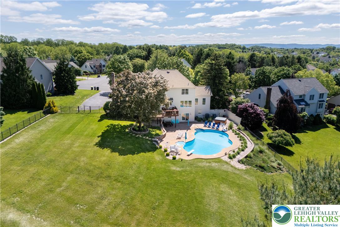 1224 Highland Drive
