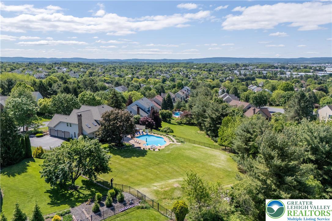 1224 Highland Drive