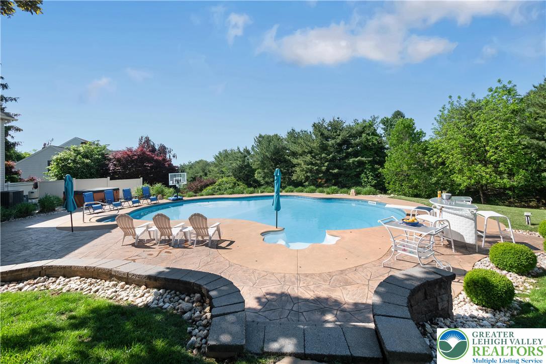 1224 Highland Drive