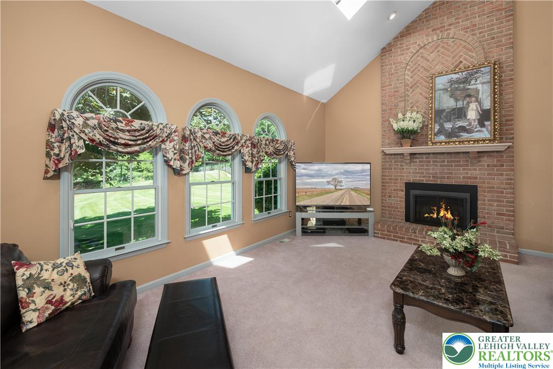 1224 Highland Drive