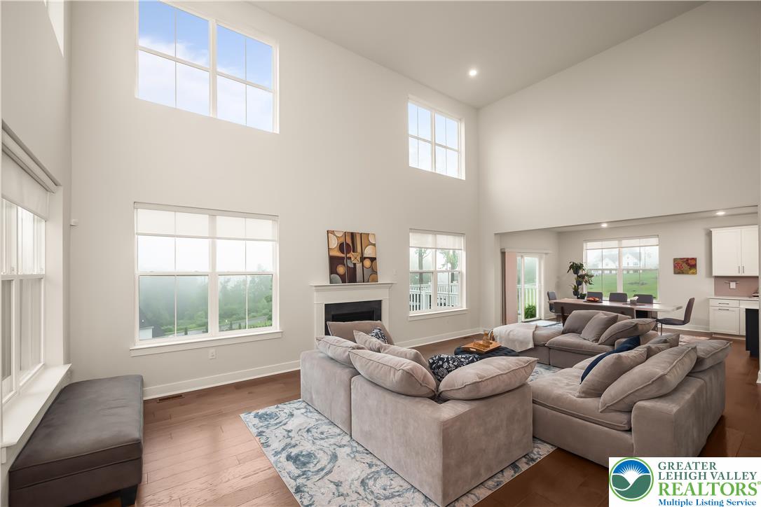 5635 Saucon Ridge Road