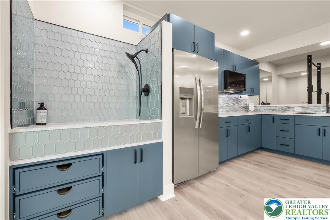 5635 Saucon Ridge Road