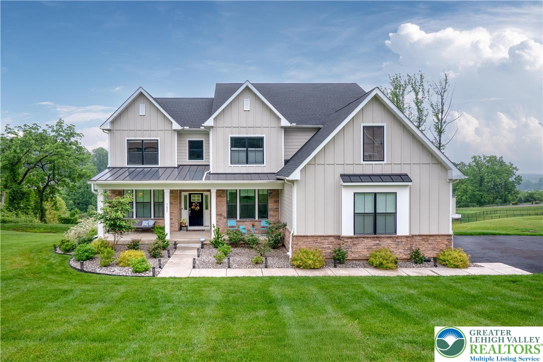 5635 Saucon Ridge Road