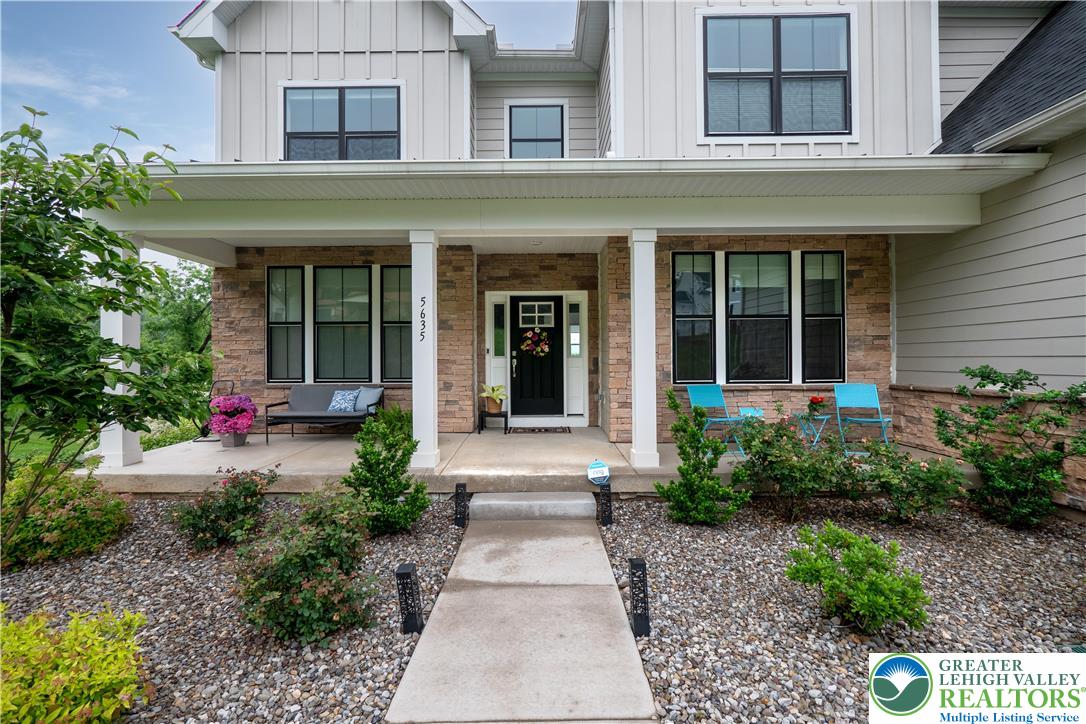 5635 Saucon Ridge Road