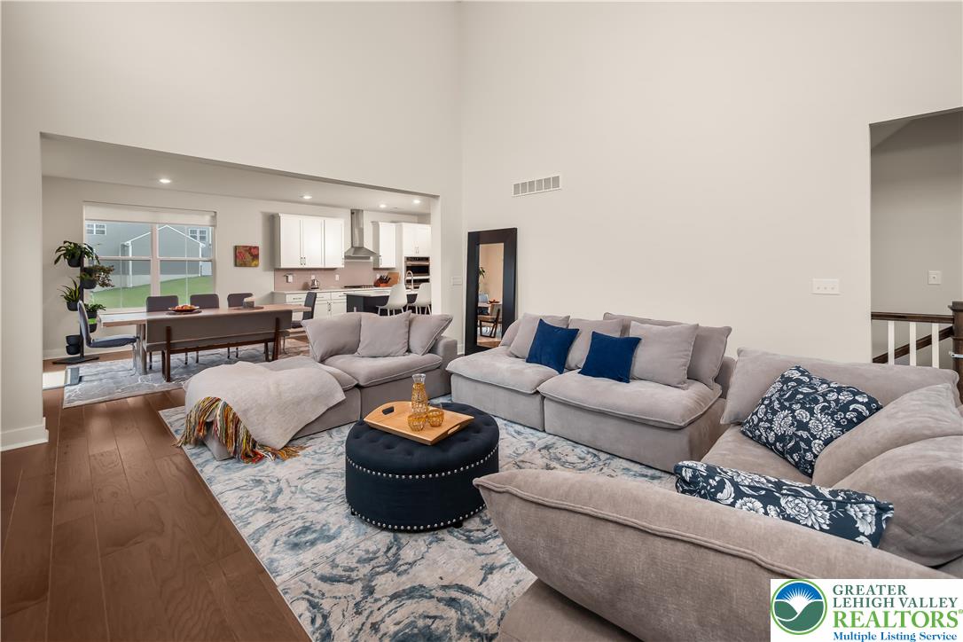 5635 Saucon Ridge Road