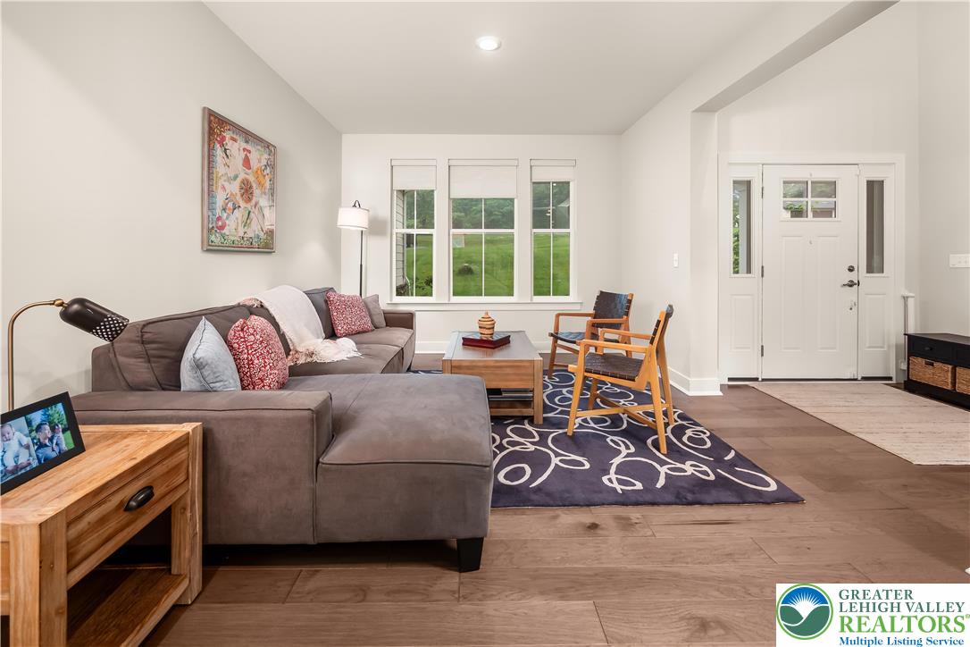 5635 Saucon Ridge Road