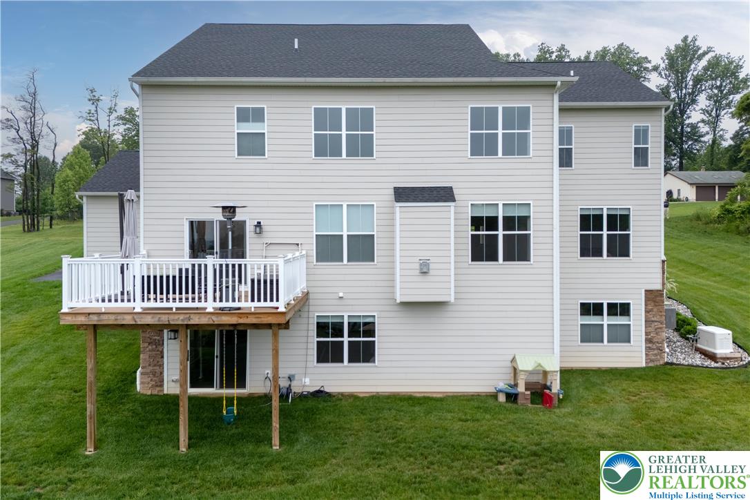 5635 Saucon Ridge Road