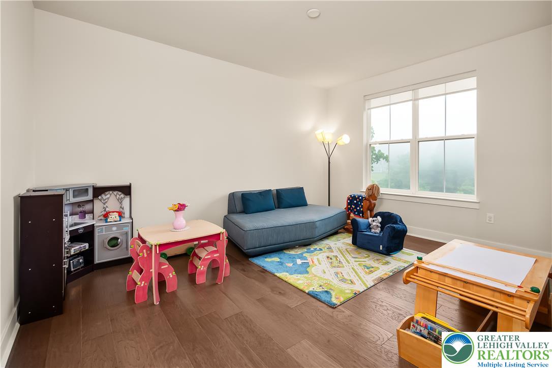 5635 Saucon Ridge Road