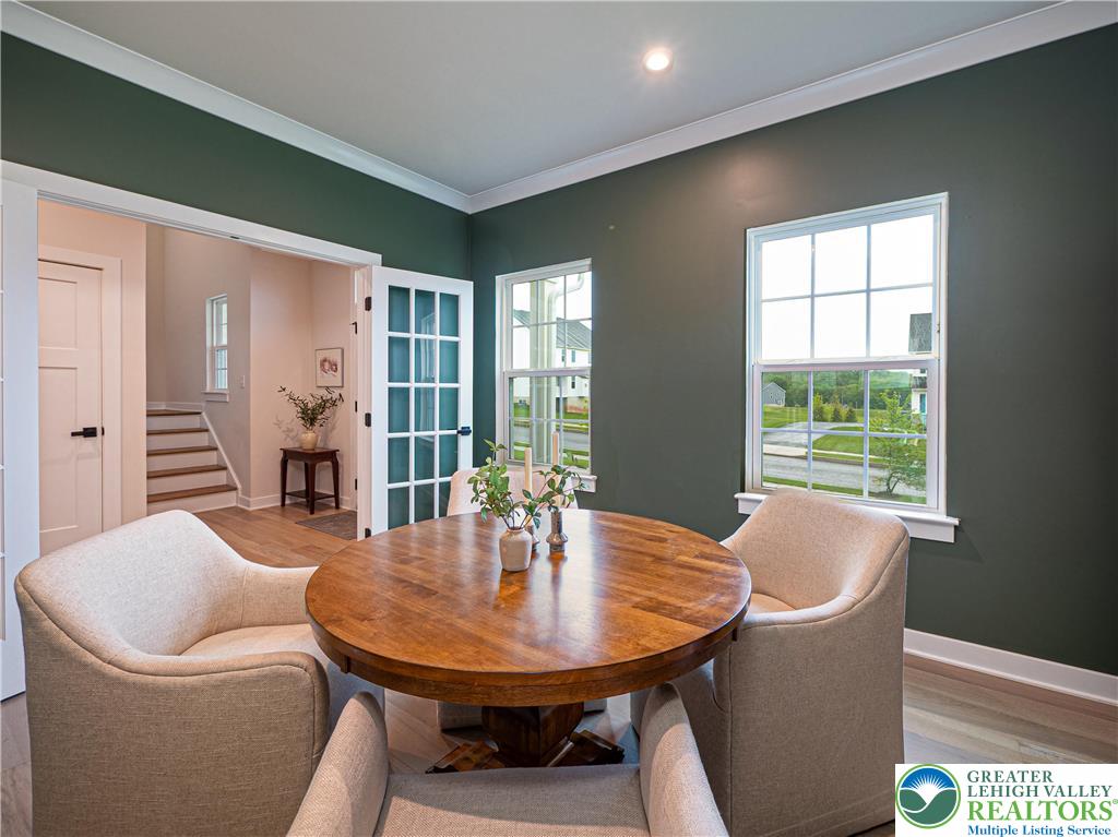 3055 Hawk Valley Court