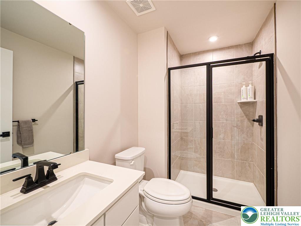 3055 Hawk Valley Court