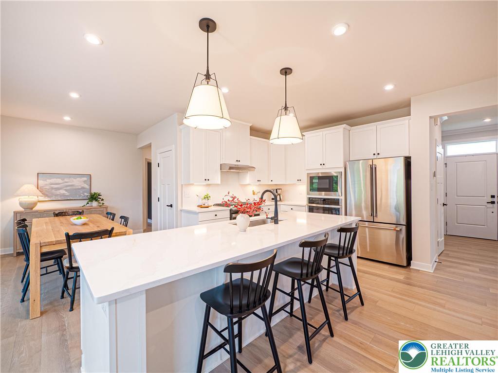 3055 Hawk Valley Court