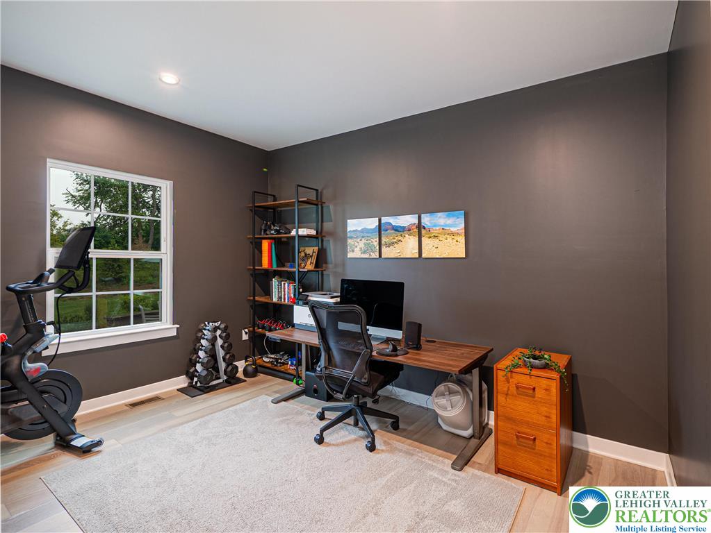 3055 Hawk Valley Court