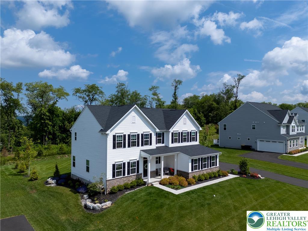 3055 Hawk Valley Court