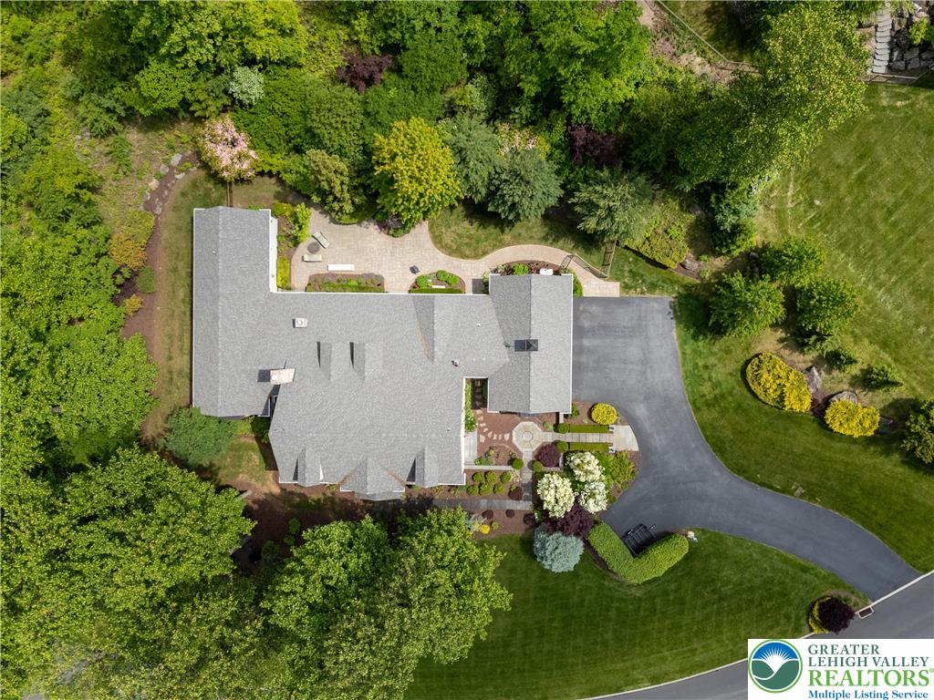 5355 Saucon Ridge Road