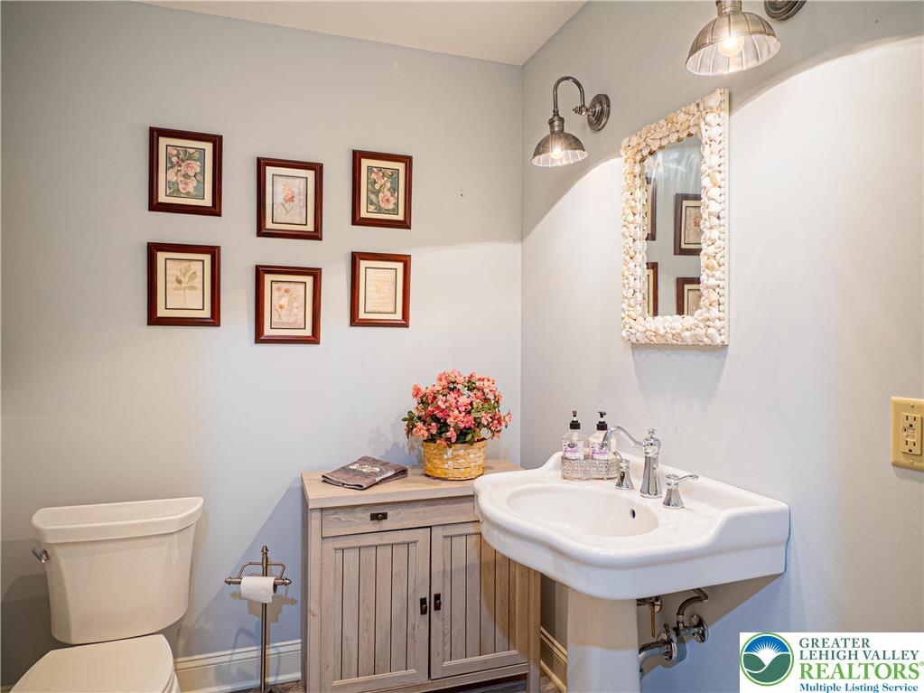 5355 Saucon Ridge Road
