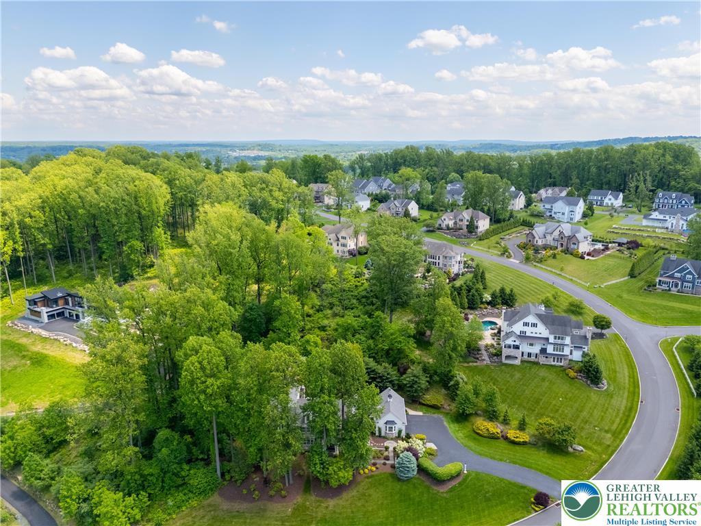 5355 Saucon Ridge Road